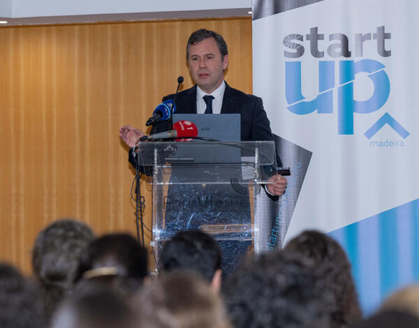 “Nunca se trabalhou tanto em rede nas áreas tecnológicas como agora”