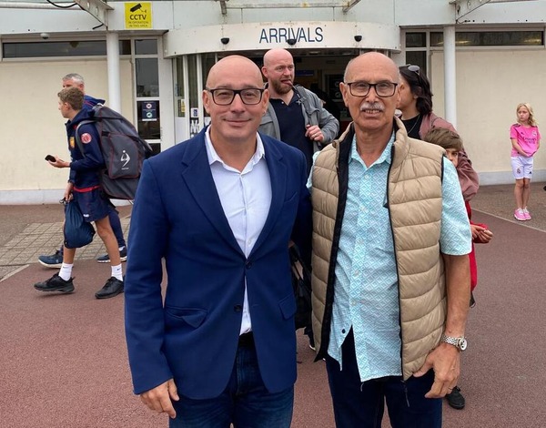 Sancho Gomes elogia comunidade madeirense em Jersey.