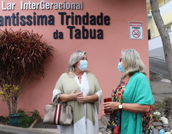 Rita Andrade visita Centro Social e Paroquial Santíssima Trindade da Tabua