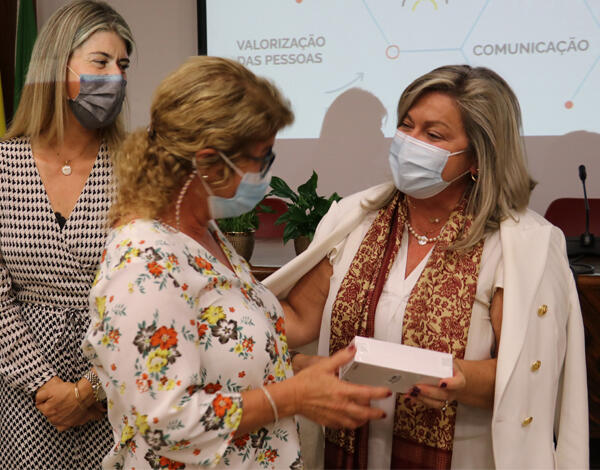 Governo Regional aprova aumento remuneratório às ajudantes domiciliárias