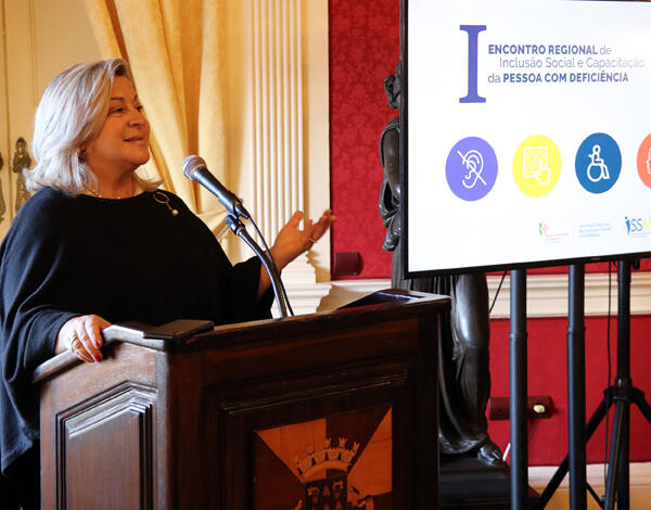 Dia Nacional da Pessoa com Deficiência assinalado com homenagens e distinções