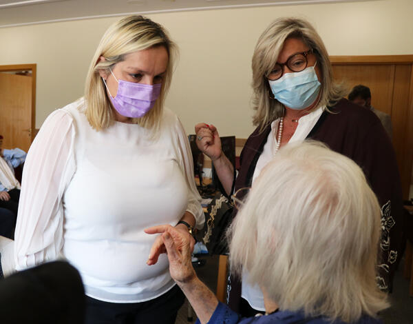 Rita Andrade visita Santa Casa da Misericórdia de Machico