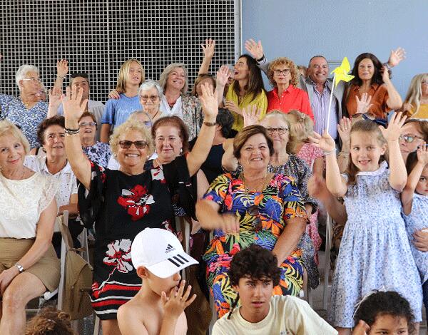 Centro Comunitário Regional comemora Dia dos Avós