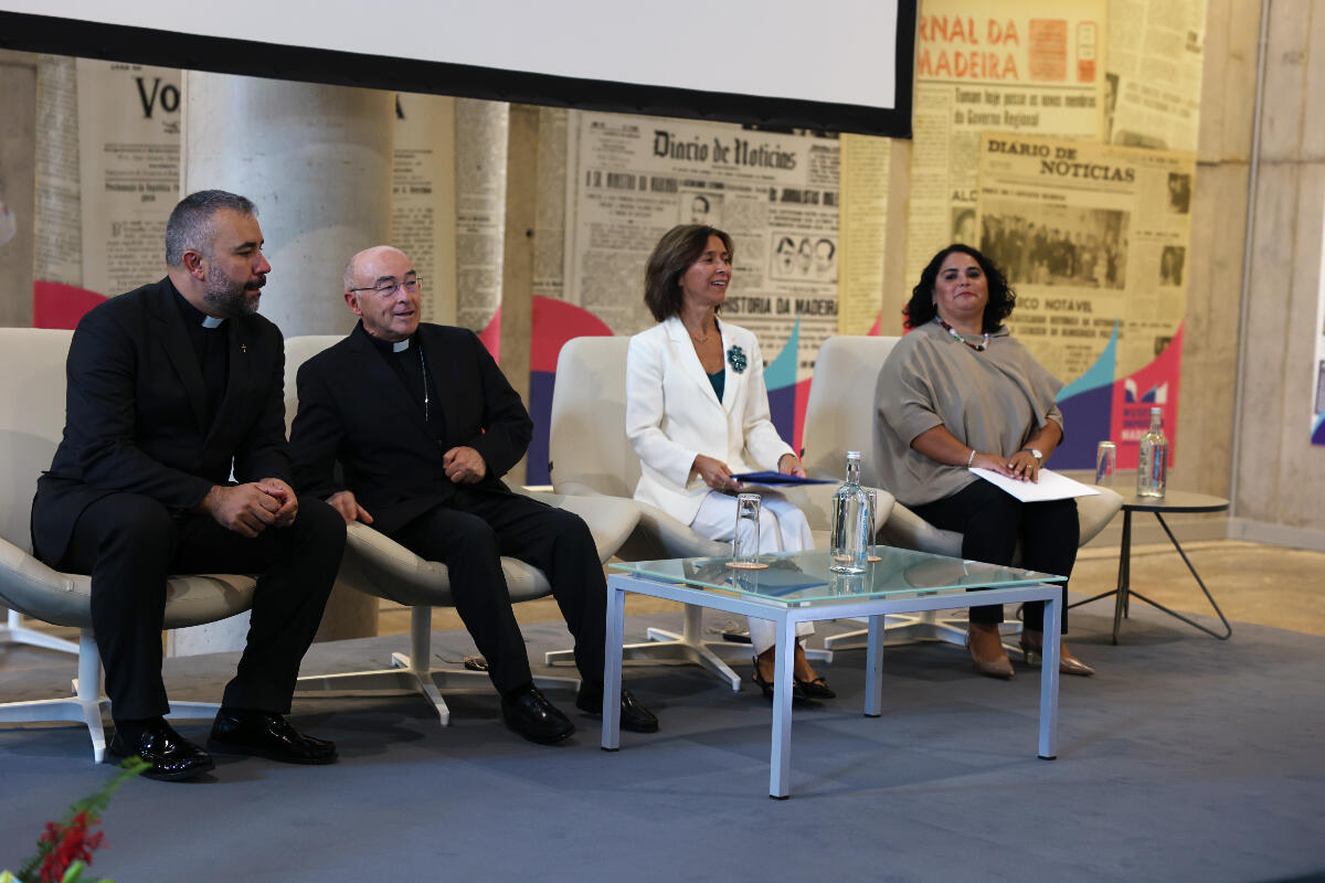 "Não basta acrescentar anos à vida. É preciso que esses anos continuem a ter vida"