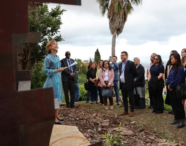 Respeito pela democracia e dignidade humana são valores essenciais 