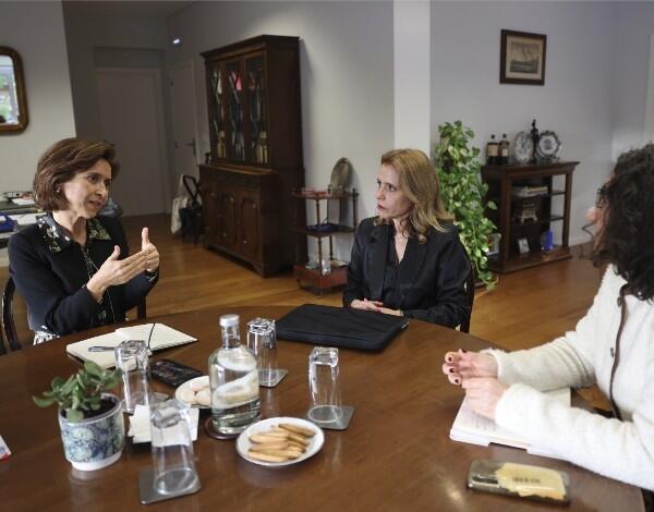 Paula Margarido recebe Bastonária da Ordem dos Nutricionistas
