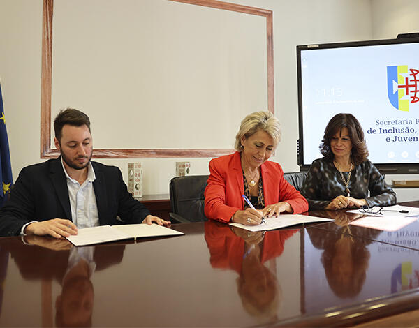 Grupo Digifenomenal assina acordo para defesa dos consumidores