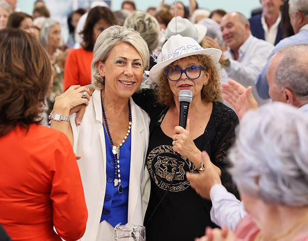 Centro comunitário celebra 3º aniversário 