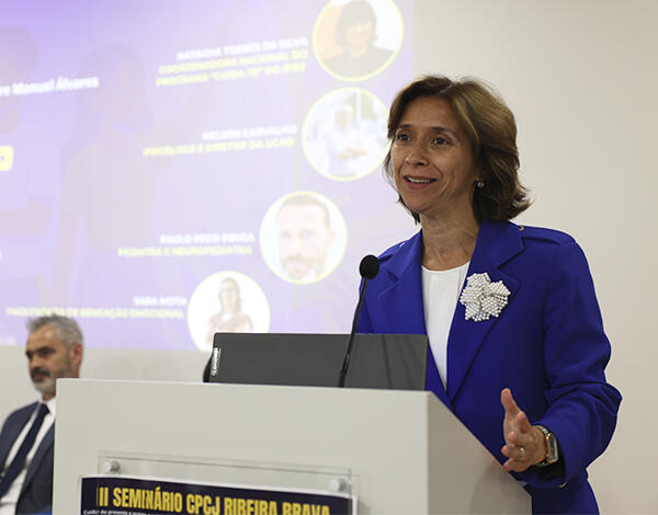Em Seminário da CPCJ da Ribeira Brava, Paula Margarido destaca papel das CPCJ na proteção da saúde mental dos jovens
