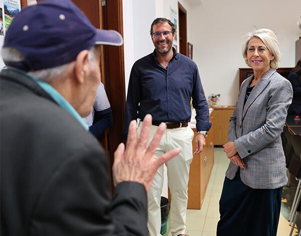 Centros de convívio e de dia da Casa do Povo do Curral das Freiras apoiam 53 idosos 