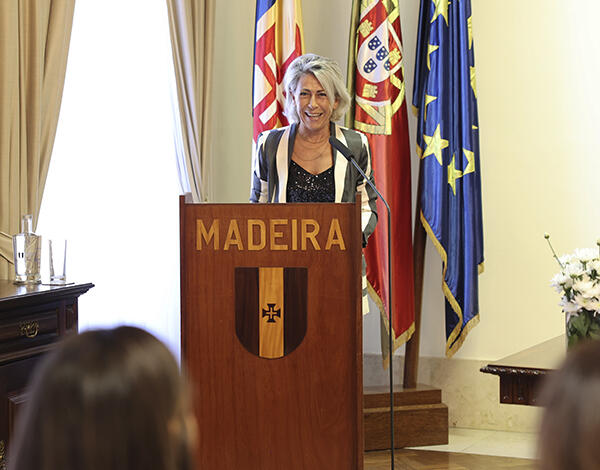 Novo apoio do Governo Regional promove autonomização das vítimas de violência