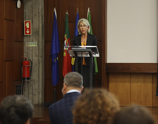 Ana Sousa destaca papel de “excelência” do setor social