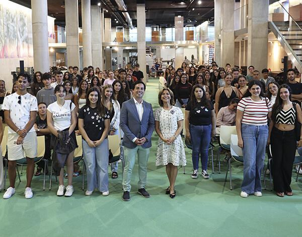 Governo Regional reforça aposta na juventude com 152 participantes nos programas de verão em Câmara de Lobos