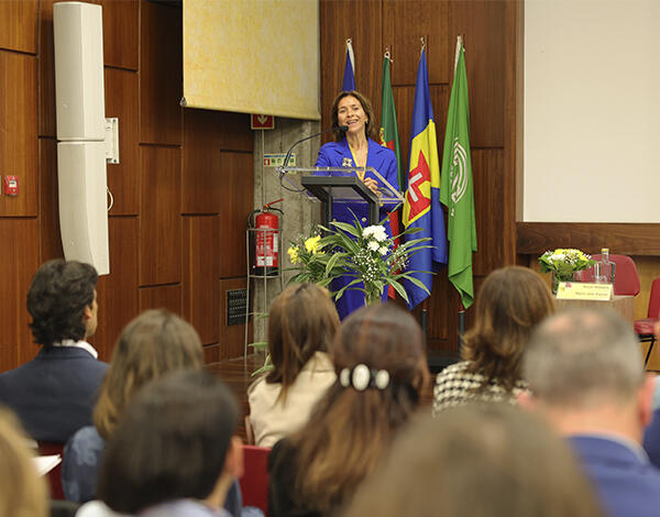Serviço Social em destaque na Madeira: reconhecimento, compromisso e intervenção em rede