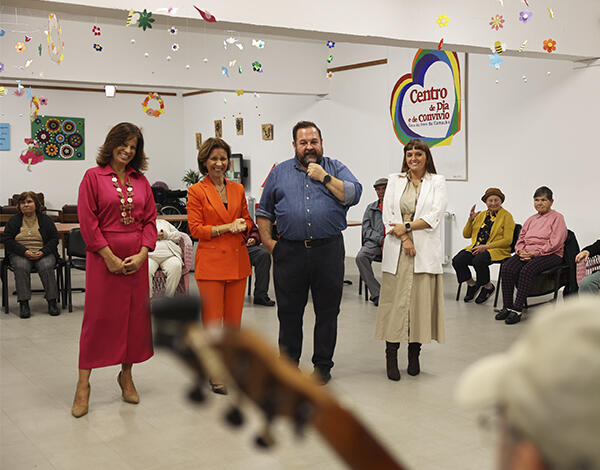 Margarido exalta a ação cultural e social da Casa do Povo da Camacha