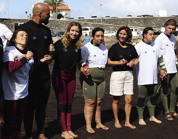 Tour de Surf Adaptado transforma o mar num espaço de inclusão, destaca Paula Margarido
