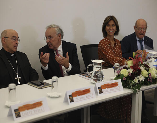 Paula Margarido apresenta nova obra do Padre Aires Gameiro e destaca atualidade da «hospitalidade»