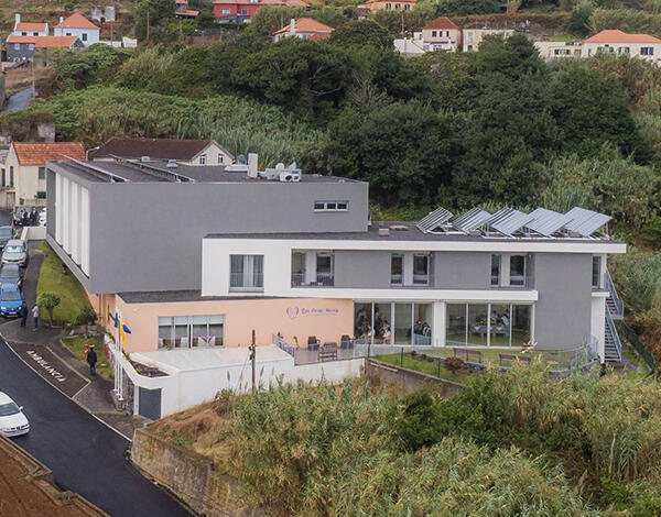 Lar do Porto Moniz requalificado terá no futuro mais 20 camas