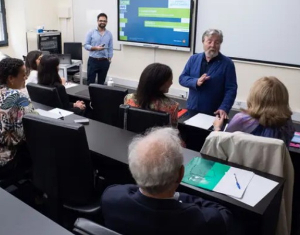 Ana Clara Silva é uma das especialistas convidadas para debater  a Vacinação na Idade Adulta em Portugal, no âmbito do projeto + Longevidade