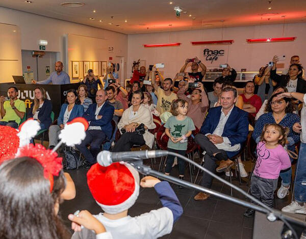 “Escola Azul a consciência inteligente”