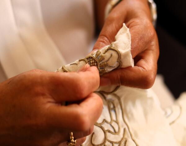 Bordadeiras com apoio anual de 300 euros