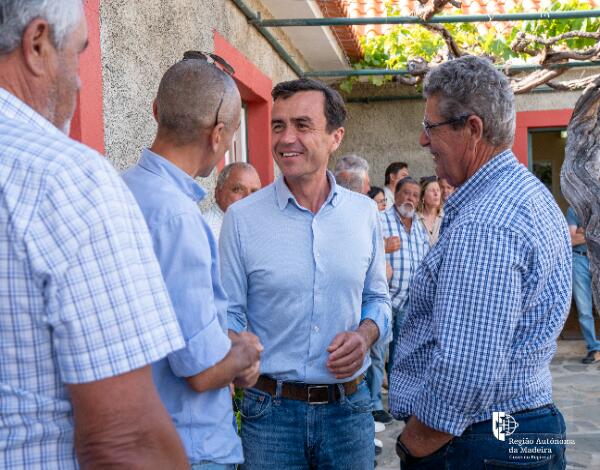 Nuno Maciel desafia agricultores a se associarem