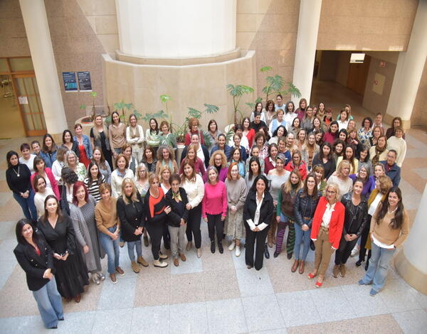 Gabinetes da SRAA e da SREI assinalam Dia da Mulher