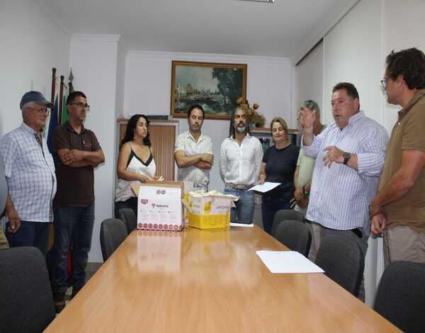 Governo garante apoio aos apicultores na Serra de Água