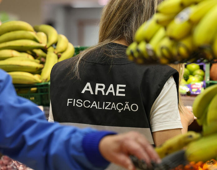 ARAE apreendeu numa grande superfície produtos hortofrutícolas impróprios para consumo