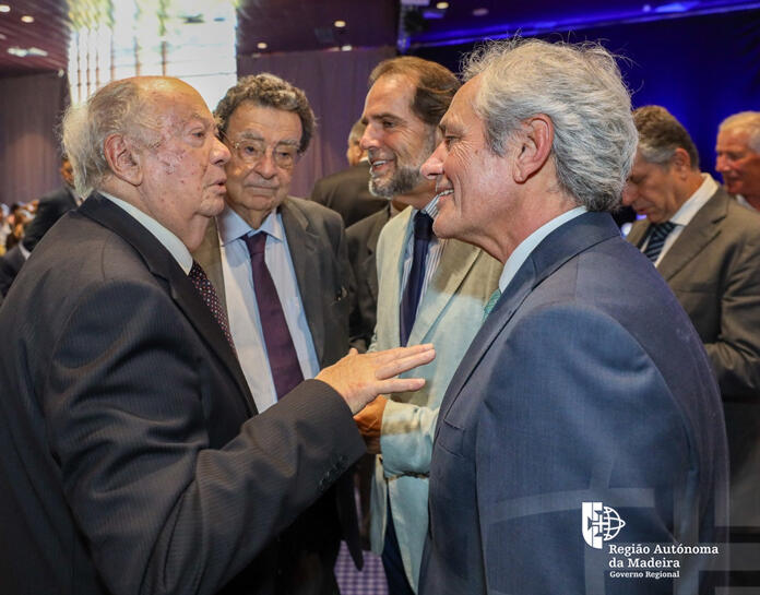 A Autonomia que proporcionou desenvolvimento económico e social à Madeira deve ser aprofundada 