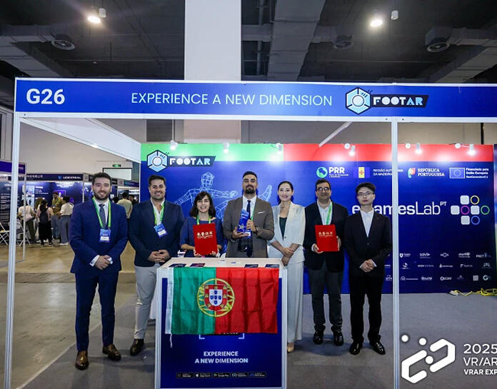 Secretário da Economia felicita empresa madeirense FootAR