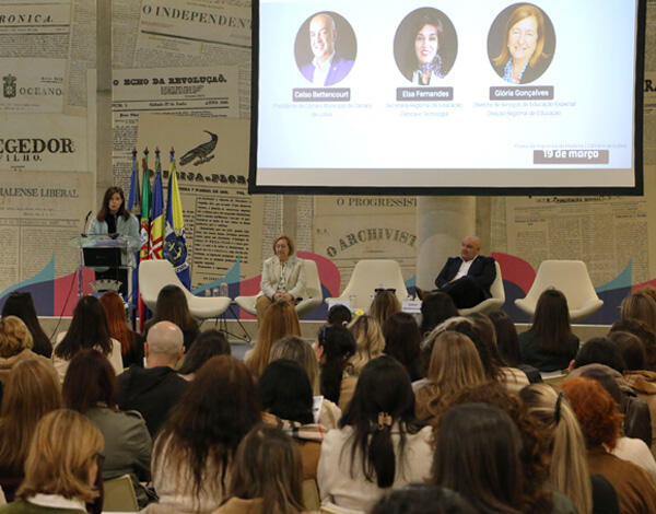 «Garantir que nenhum aluno fica para trás»